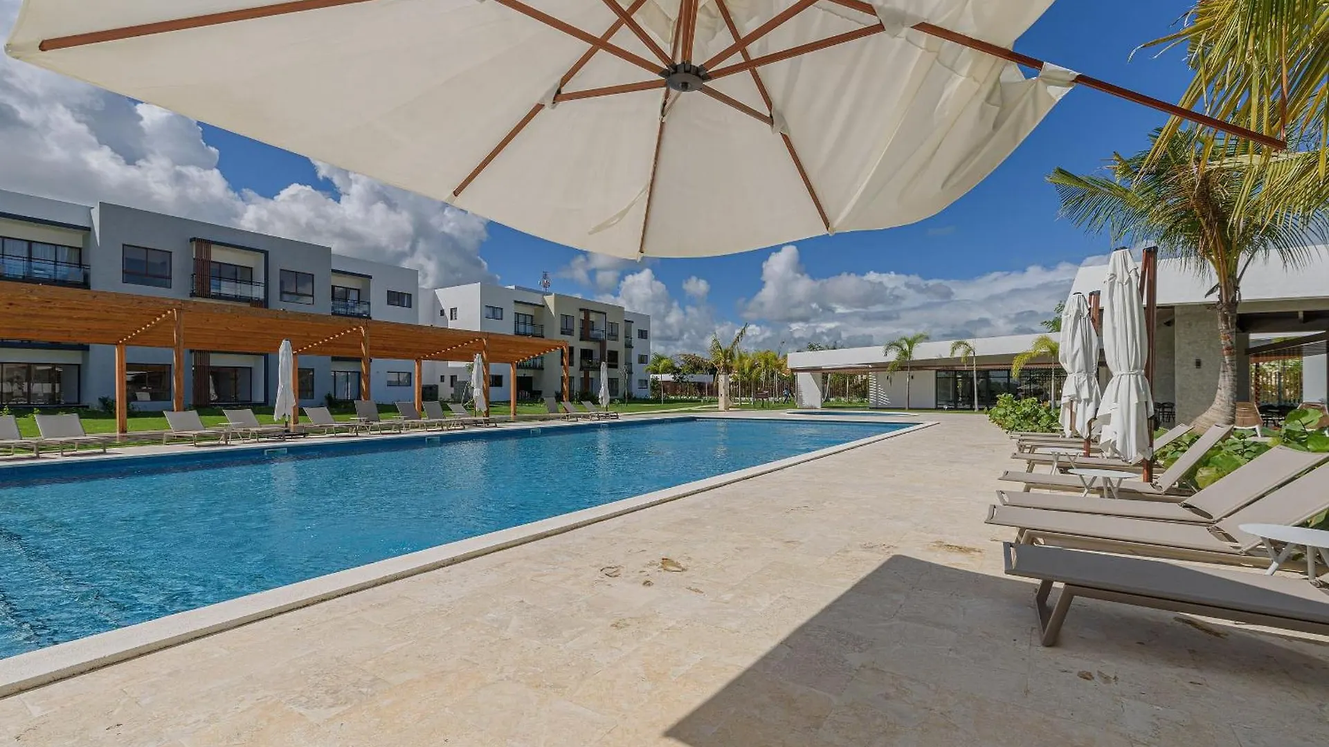 Primer Piso Con Piscina Y Cerca De La Playa Punta Cana 0*,  Dominican Republic